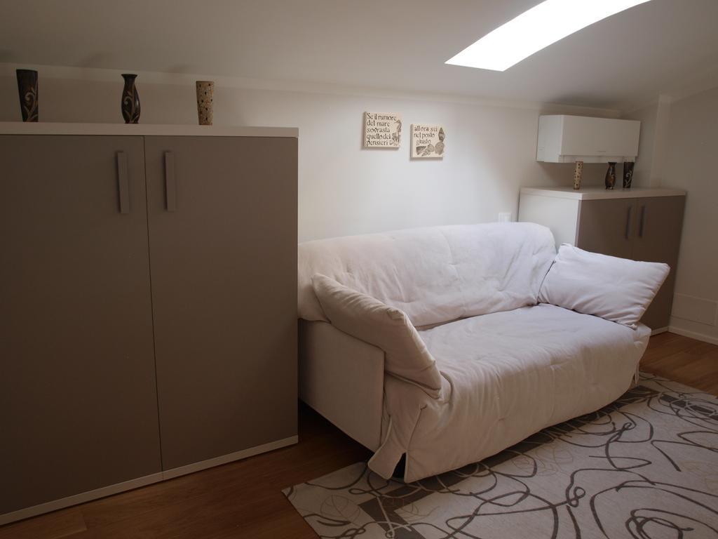 מרינה די פיאטרסנטה Il Pontile Holidays Apartment חדר תמונה