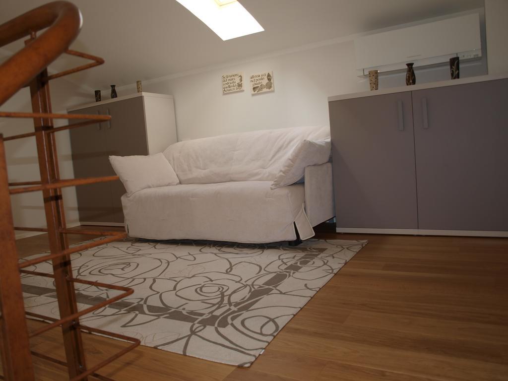 מרינה די פיאטרסנטה Il Pontile Holidays Apartment חדר תמונה